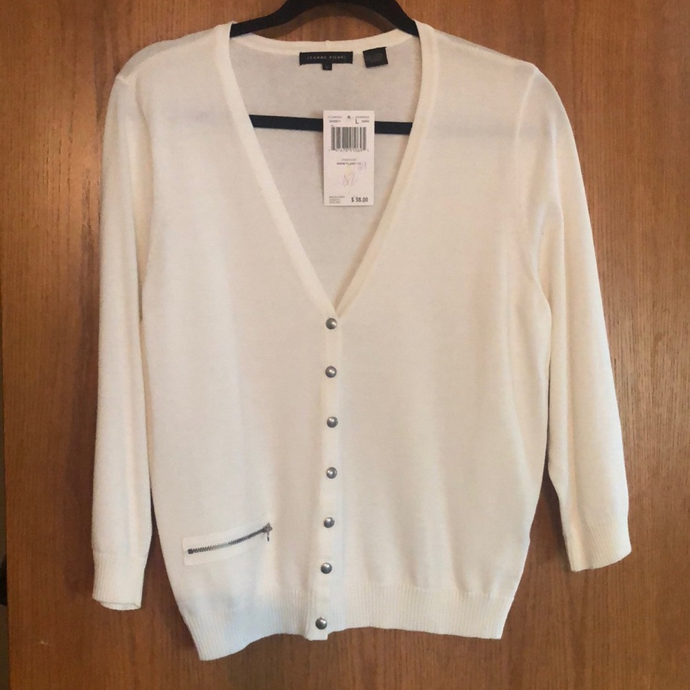 NWT L Cream sweater 3/4 Sleeves